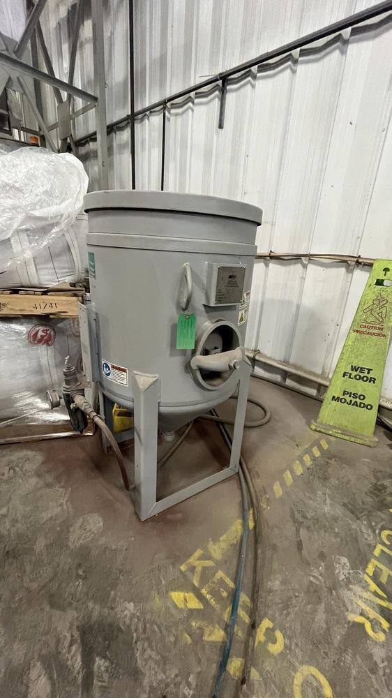 Flow #IFB-6012, Waterjet Cutting System, 6' width x 12' L Table, 6' x 12' x 9" Travels, 50 HP Pump, 60000 - Image 5