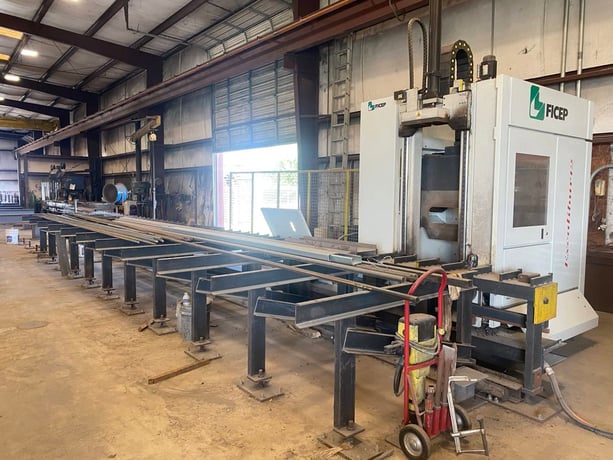 Ficep #1201-DE, Beam Line, 47.25" Section Depth, 25 HP, 4000 RPM, 6 ATC, 2014 - Image 2