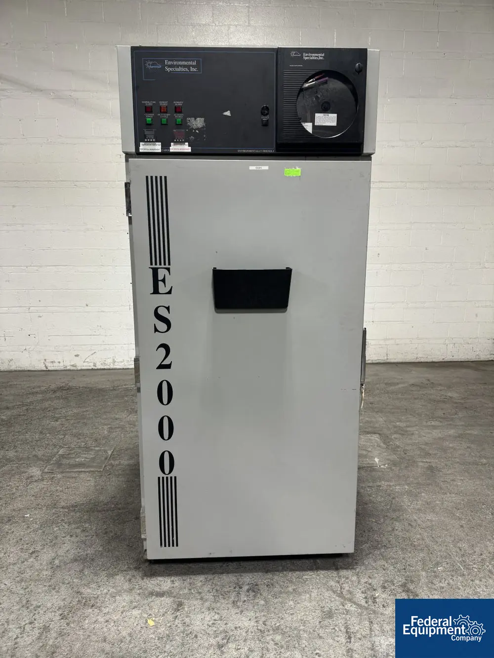 34" width x 28" D x 60" H Environmental Specialties #ES2000 CDMD, Stability Chamber, 70°C, 230 V. - Image 1