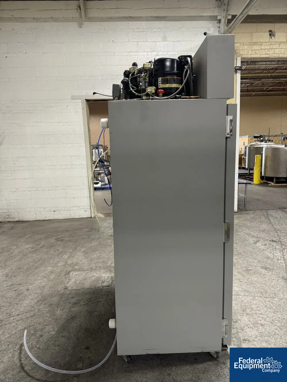34" width x 28" D x 60" H Environmental Specialties #ES2000 CDMD, Stability Chamber, 70°C, 230 V. - Image 6