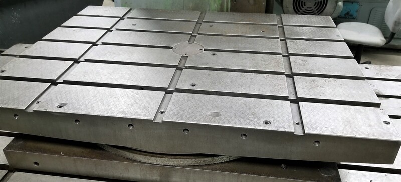 30" x 40" Devlieg #AM, Rotary Table, 5 T-Slots, 8" Height, Table Lock Clamps - Image 2