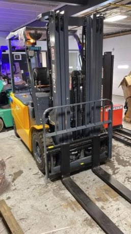 4500 lb. Ekko #EK20GS, Electric Forklift, 11 hours, 2023 - Image 2