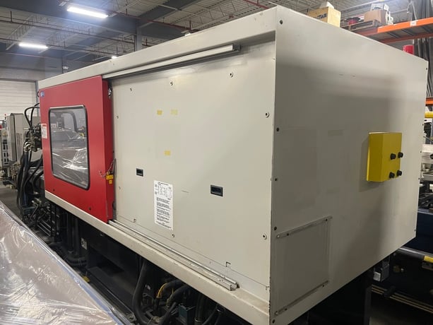 310 Ton, 22 oz., Cincinnati Milacron #MT310-22, injection molding machine, 60 screw diameter, 2002 - Image 10