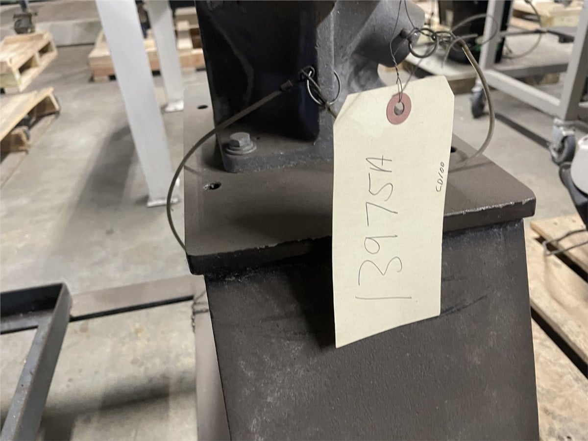 Conair #CH 16-6, 200 lb. Drying Hopper, Stainless Steel - Image 6