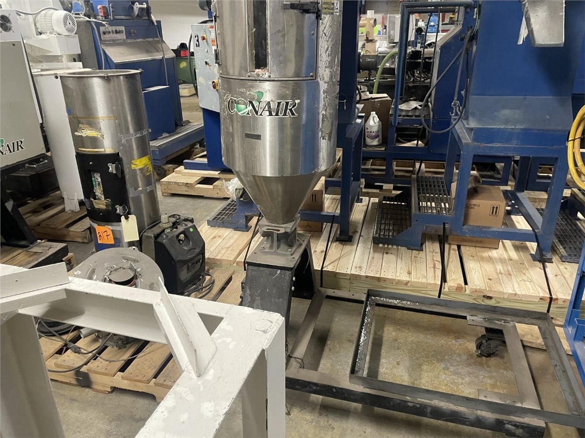 Conair #CH 16-6, 200 lb. Drying Hopper, Stainless Steel - Image 7