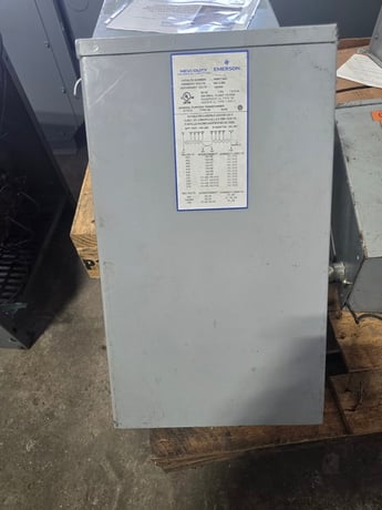 7.5 KVA 240/480 Primary, 120/240 Secondary, Sola-HD #HS5F7.5AS, Single Phase Transformer - Image 1