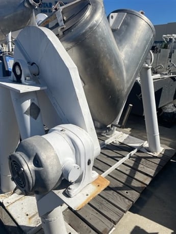 90 cu.ft. Patterson, V-Type Mixer, Twin Shell, - Image 2