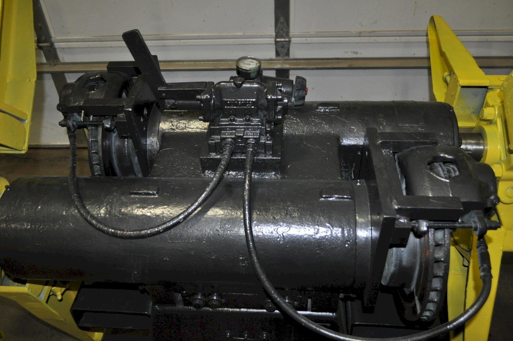 2500 lb. CWP, Double End Coil Reel, 24" Mandrel, 20" ID x 60" outside dimensions, 12 Keepers - Image 4