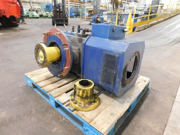 Flender #4397925-0040-008, gear reducer, 13.985:1. 127.28/MIN. - Image 6