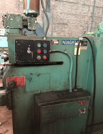 Niagara #33R & C, 1/4" cap., 8-1/2" -60" circle diameter, power downfeed, 10 HP, excellent - Image 7