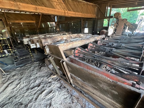 Edmiston Complete Sawmill - Debarker, Edger, Chipper - Image 9