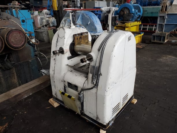 Eemco, rubber lab mill, 6x13" rolls, cabinet style, under slung drive, belt driven, 7.5 HP - Image 1
