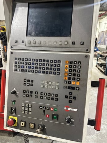 Hermle #U630T, CNC vertical machining center, Heidenhain 400 Series Control, 25" X, 19.6" Y, 19.6" Z, 8000 - Image 3