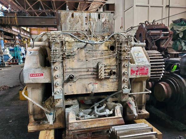 Farrel #F270 Banbury rubber mixer, 2-wing tangential rotos, semi-unidrive, 22" pneumatic hopper - Image 10