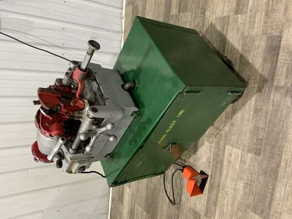 1/2" - 2" Rex #6390, pipe & bolt threader, 5" carriage travel, 3 die heads, 1/2 HP, serial #901387 - Image 1