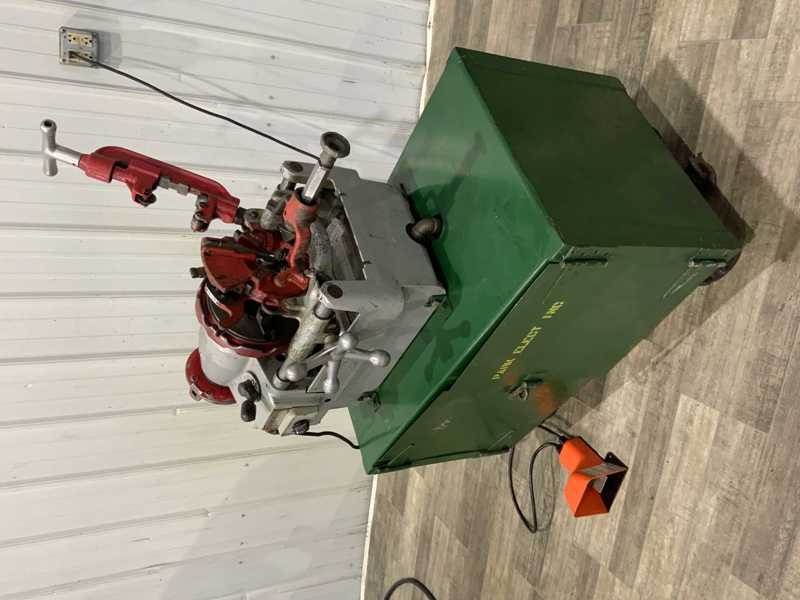 1/2" - 2" Rex #6390, pipe & bolt threader, 5" carriage travel, 3 die heads, 1/2 HP, serial #901387 - Image 7