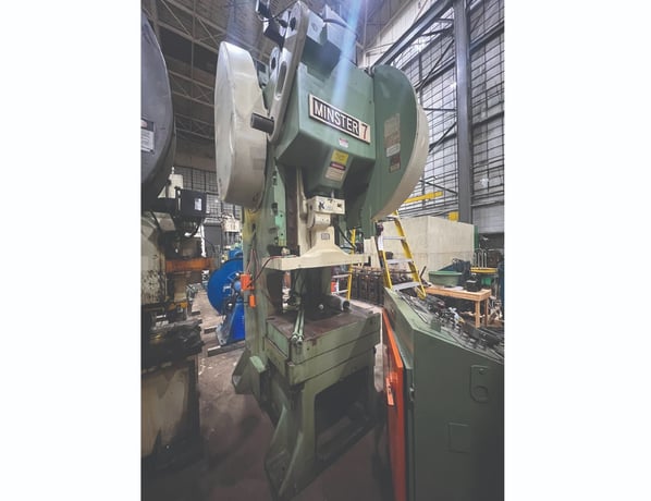 75 Ton, Minster #OBS-7, fixewd base gap frame press, 4" stroke, 21" Shut Height, 3.5" adj., 45-90 SPM, 36" - Image 1