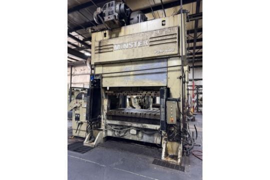 180 Ton, Minster #P2H-160G, high speed straight side double crank press, 5.9" stroke, 23.6" Shut Height - Image 8