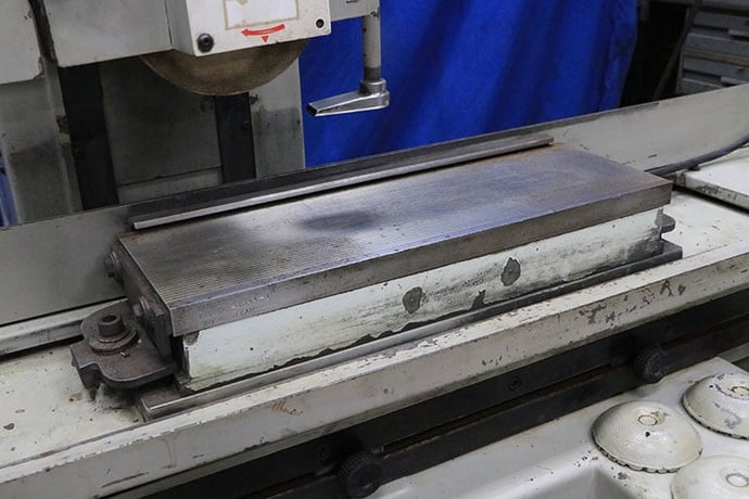 6" x 18" Okamoto #ACC-618-DX3, hydraulic surface grinder, 8" dia. x 1" W x 1.25" B wheel, 3-Axis automatic - Image 6