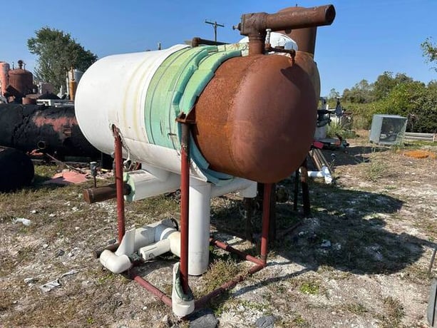 500 Gal., Fabricorp LLC, Horizontal Ammonia Recirculator, 36" diameter x 90" L, 250 PSI @ 250&deg;F, 2002 - Image 3