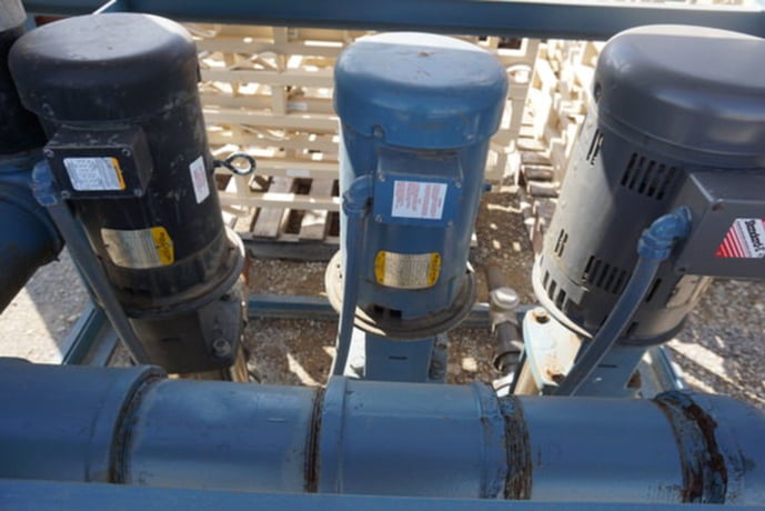 1000 gal. BFS Industries #GS1000-7.5, triplex, Stainless Steel boiler feed water tank w/ (3) 7.5 HP Grundfoss - Image 3