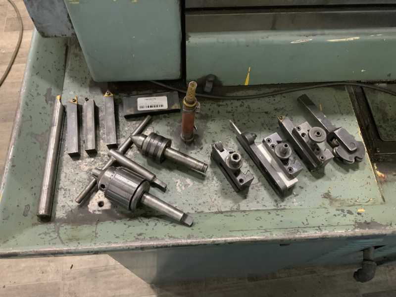11" x 20" Victor #618EM, precision engine lathe, 3-jaw chuck, inch/metric threading, 1 HP - Image 7