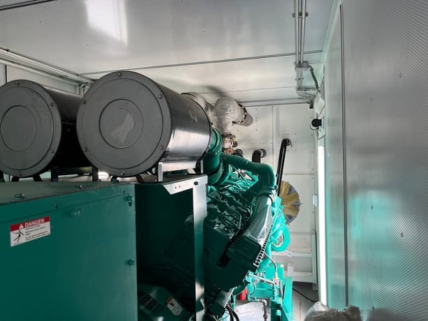 1250 KW Cummins #QSK50, Power Module, 480 Volts, Tier 2, newly packaged - Image 3