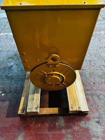 250 KW, Alternators / Genends, 480 Volts, Frame 46.2, 2021 (5 available) - Image 4