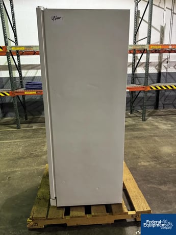 Thermo Scientific Refrigerator, Model 3767A, 115V single phase, r134a refrigerant, S/N 0121711501130624 - Image 3