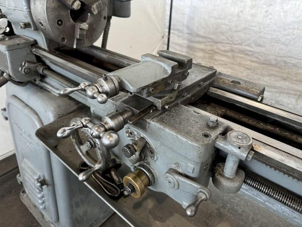 10.5" x 36" Sheldon, engine lathe - Image 5
