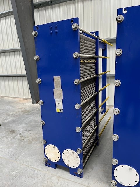 596 sq.ft., Kelvion, NF150LBA150, plate heat exchanger, 316L Stainless Steel plates, 145 psig @ 230°F - Image 5