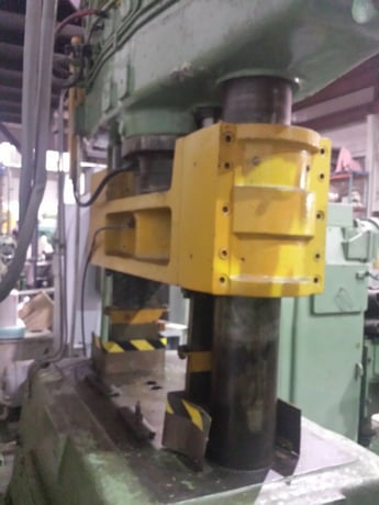 200 Ton, Sacmi, Friction Screw Press - Image 4