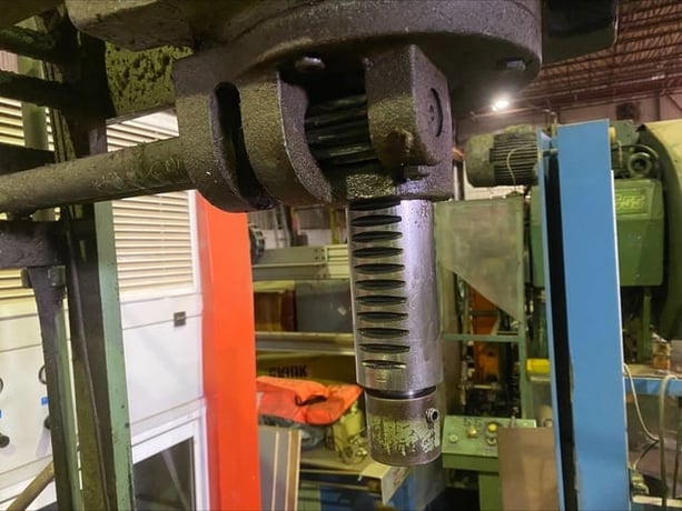 50 Ton, Wilson, H-Frame Hydraulic Press, 31" Interior width, 67" bed to ram nose, 102" overall height, 12 - Image 5