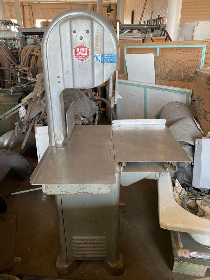 Biro #22, Meat Cutting Bandsaw, Aluminum Head, Stainless Steel Meat tray, 12" diameter Blade Wheels, 29" F-B - Image 5