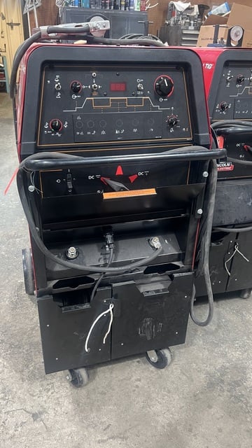 Lincoln #Precision-Tig-275-1826-2, tested, great working condition (10 available) - Image 3