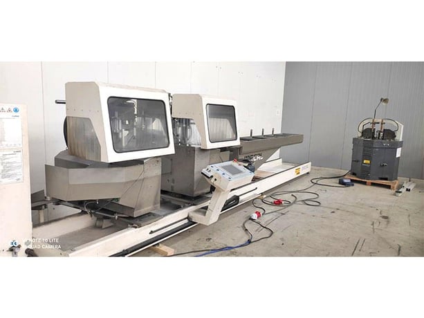 23.6" Mecal #TDC-622-Edgemaster, twin head automatic double end miter saw, 23.6" blade, 2016 - Image 1