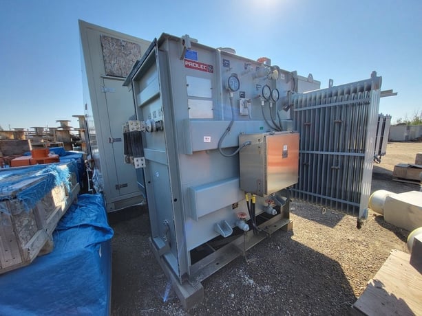 3000/3990 KVA 4160 Primary, 600/346 Secondary, General Electric Prolec, oil filled transformer, 2009 - Image 9