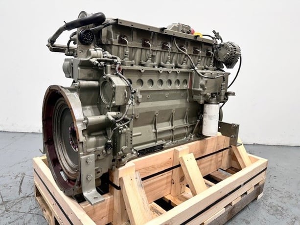200 HP Deutz #3BF6M1013EC, Engine Assembly, remanufactured - Image 1