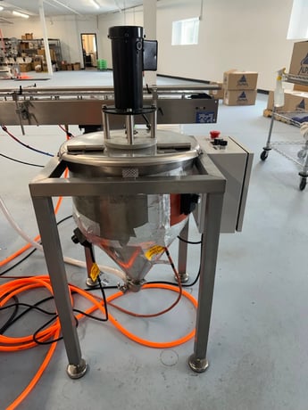 Accutek #SVF 02-002-000, Single Piston Filler with Conveyor, Heated & Agitated Hopper, 2014 - Image 1
