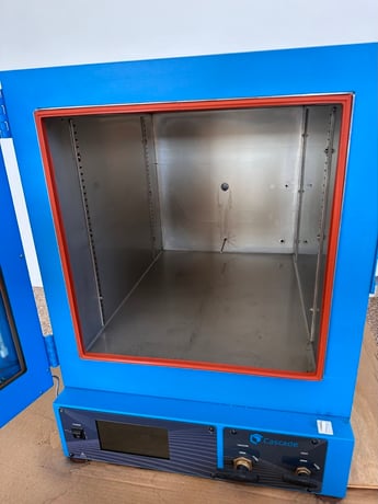18" width x 18" H x 24" D Cascade Sciences #CVO-5, Oven, barely used, 300°F, 2020 - Image 5