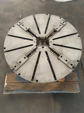 44" 4-jaw Lathe Chuck. Stock # 0998624. - Image 2