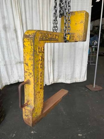 10000 lb. Bradbury, coil hook, 22" throat, 24" opening in C-frame, 4" width of arm - Image 7