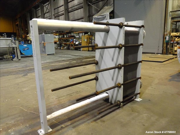 878 sq.ft., Tranter #06-T16-UP-146, plate heat exchanger, 146 plates, 150 psi, 1999 - Image 4