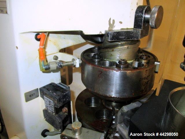 Korsch #PH 106/DMS, rotary tablet press, 6 station, 15mm tablet diameter - Image 5