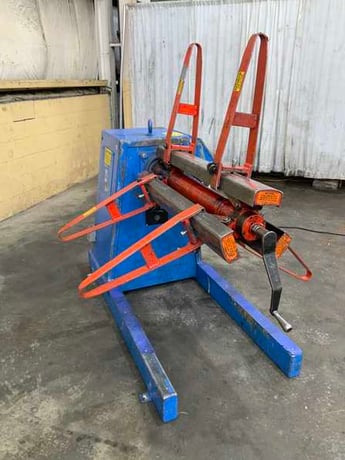 4000 lb. Press Room Equipment #PR-364000DC, motorized coil reel, 36" width, 15"-20" ID, 60" outside - Image 9