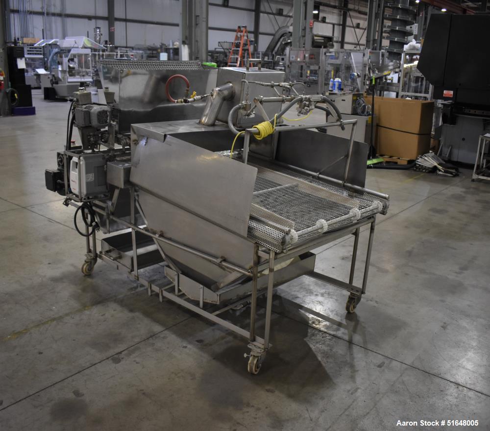 Custom Dry Ingredient Spreader w/Spray Nozzles, 35.5" wide Spreader, 36" width x 84" L Wire Mesh Belt, 230 V - Image 3