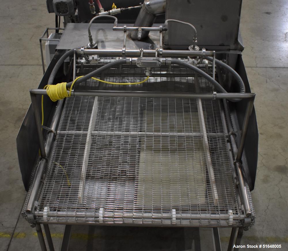 Custom Dry Ingredient Spreader w/Spray Nozzles, 35.5" wide Spreader, 36" width x 84" L Wire Mesh Belt, 230 V - Image 6