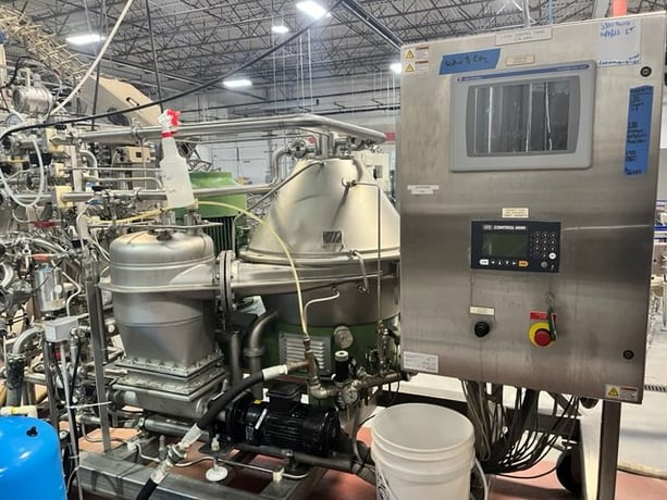 GEA, Westfalia #GSC45-06-177, clarifier, 25 HP, belt driven, VFD controls, serial #1727-409 - Image 4