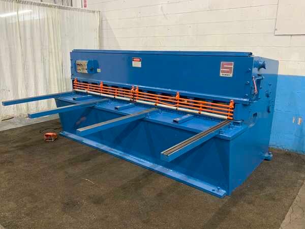 1/4" x 10' Summit #10x1/4, hydraulic squaring shear, 12" throat, 13 hydraulic hold downs, 15 HP - Image 1