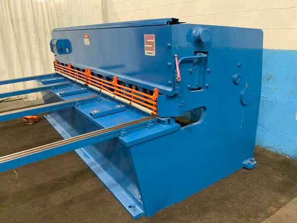 1/4" x 10' Summit #10x1/4, hydraulic squaring shear, 12" throat, 13 hydraulic hold downs, 15 HP - Image 2